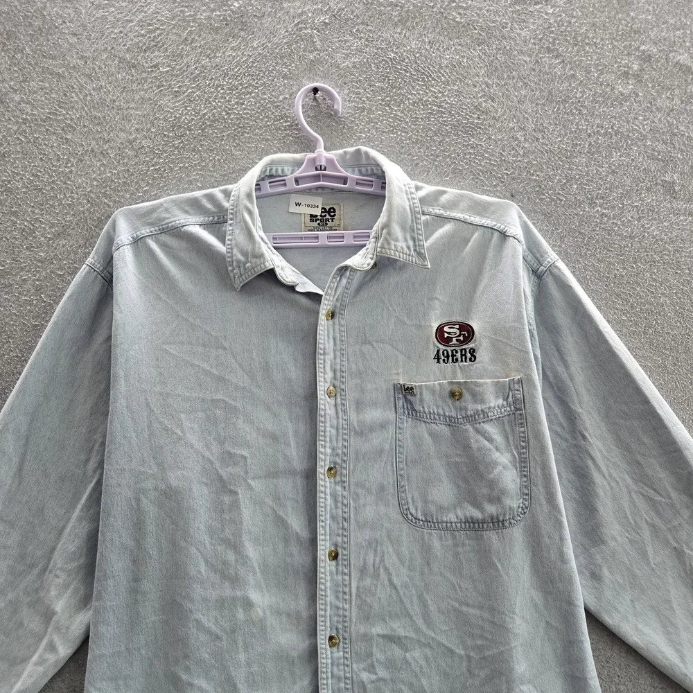 San Francisco 49ers Men Button Up Shirt XL Light Blue Denim Embroidered Lee READ
